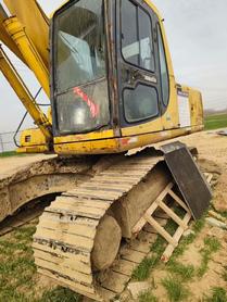 Buy Komatsu PC200-6 Used Excavator / 3 Buy Komatsu PC200-6 Used Excavator / 3