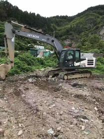 Compre Excavadora Hitachi EX200-3 Usada / 2 Compre Excavadora Hitachi EX200-3 Usada / 2