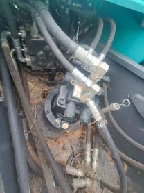 Buy Kobelco SK210-6 Used Excavator / 6 Buy Kobelco SK210-6 Used Excavator / 6
