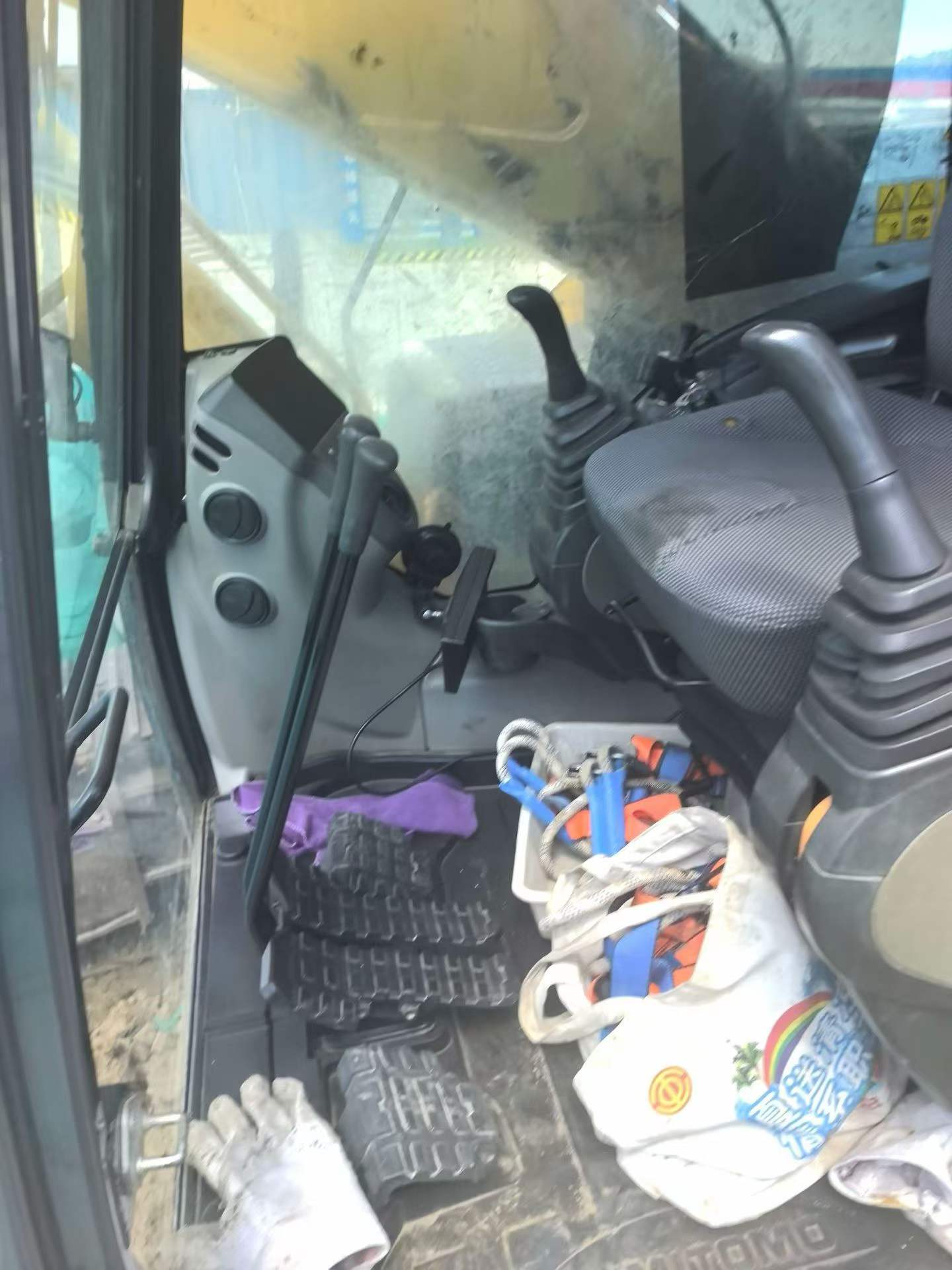 Buy Sumitomo S260 Used Excavator / 8