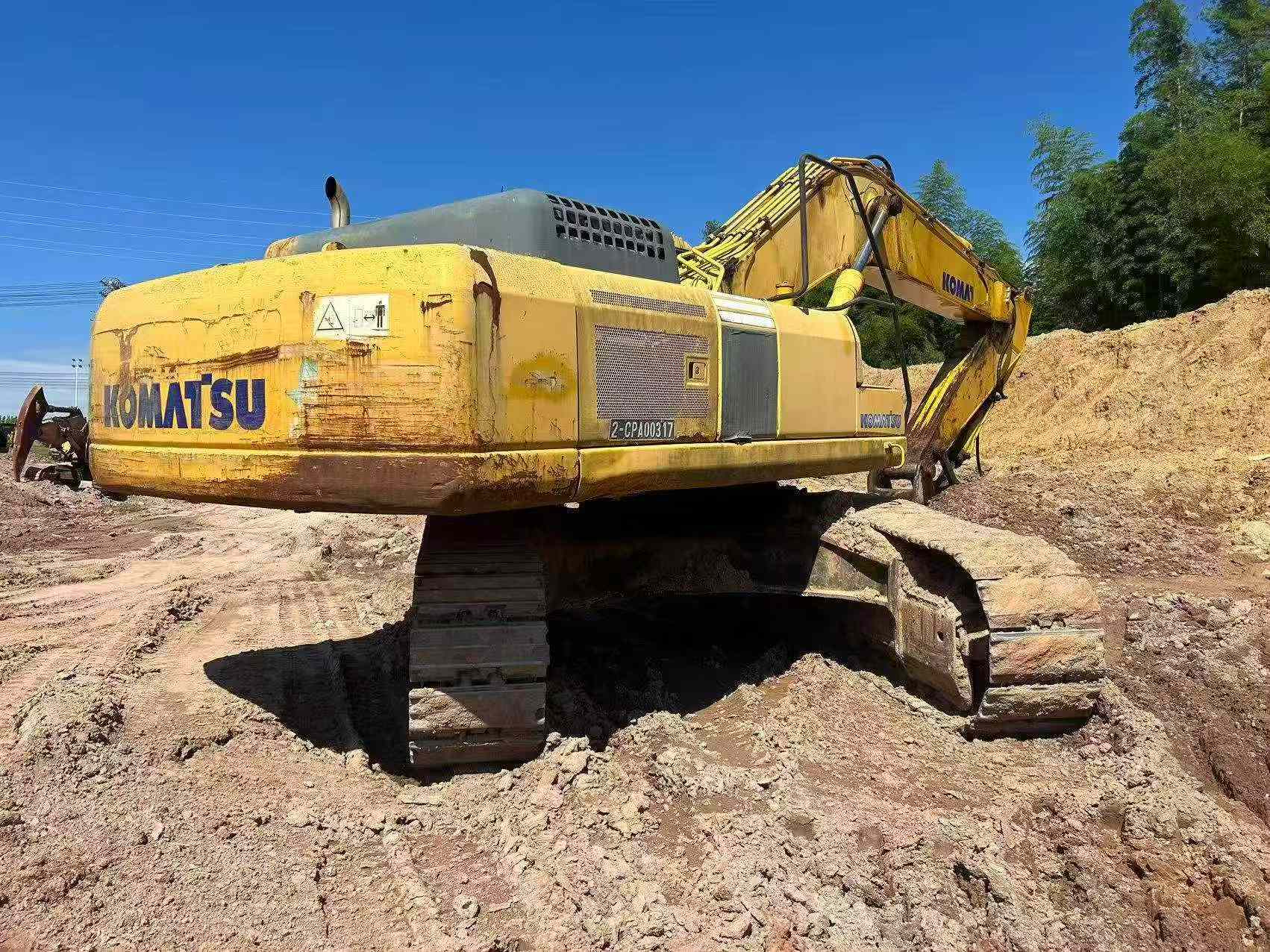 Buy Komatsu PC400-7 Used Excavator / 3