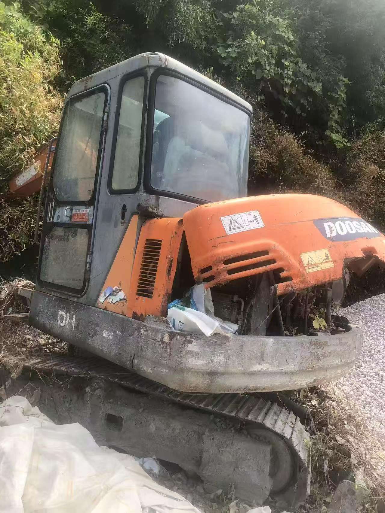 Buy Doosan DH55-7 Used Excavator / 3