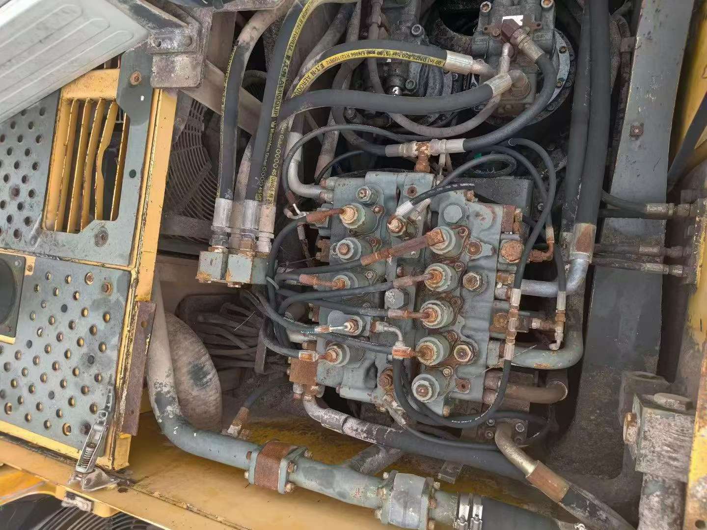 شراء حفارة Volvo EC480D مستعملة / 4