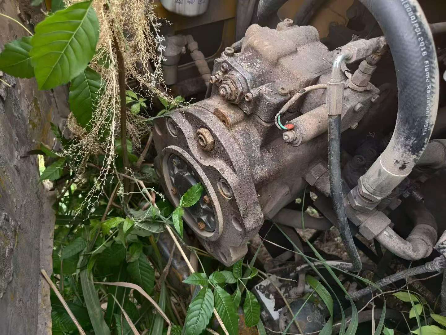 شراء حفارة Volvo EC480D مستعملة / 6
