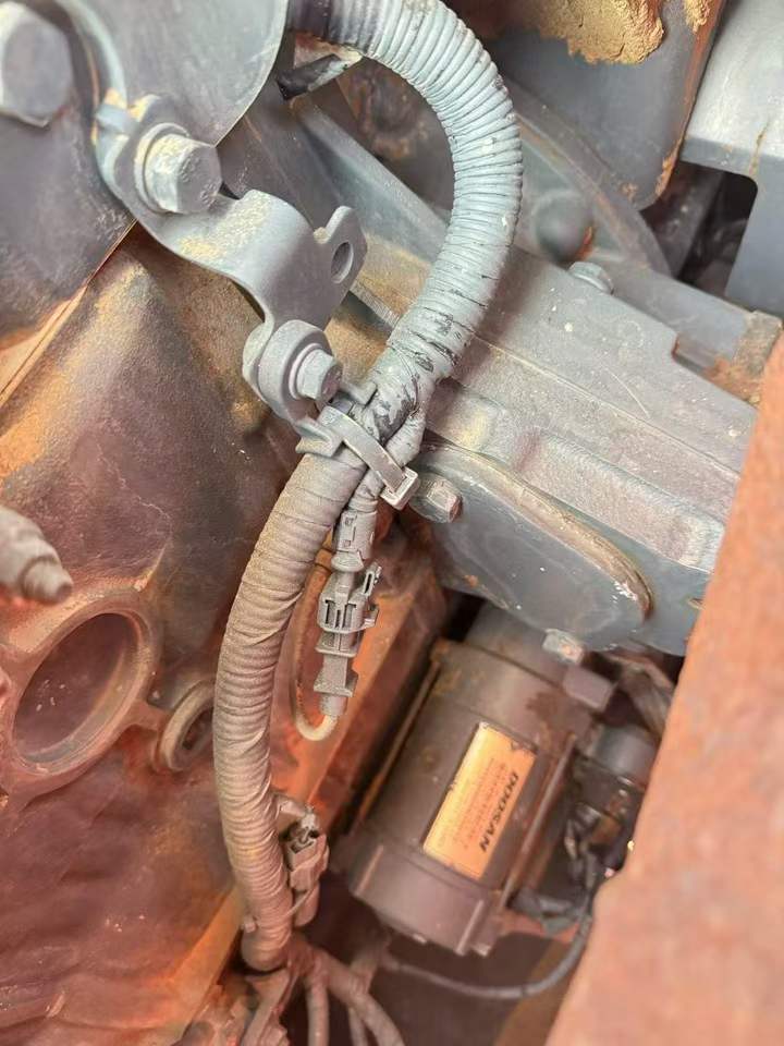 Compre Excavadora Doosan DH220-3 Usada / 8 Compre Excavadora Doosan DH220-3 Usada / 8