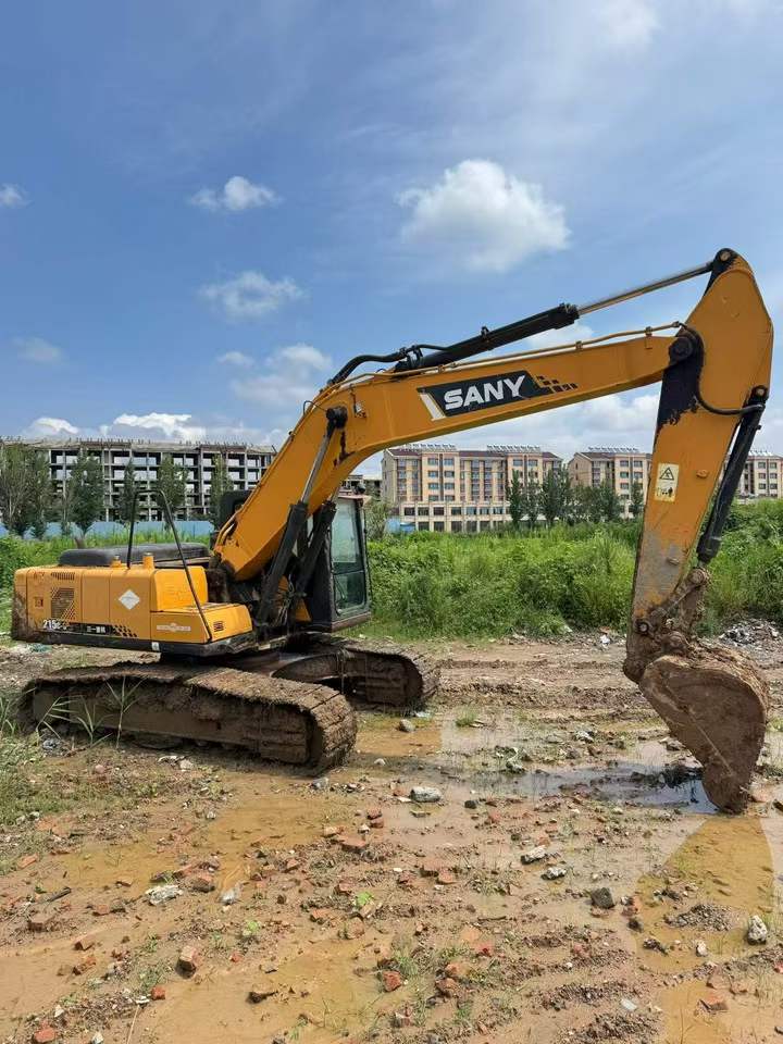 Buy Sany SY215C-8 Used Excavator / 2 Buy Sany SY215C-8 Used Excavator / 2