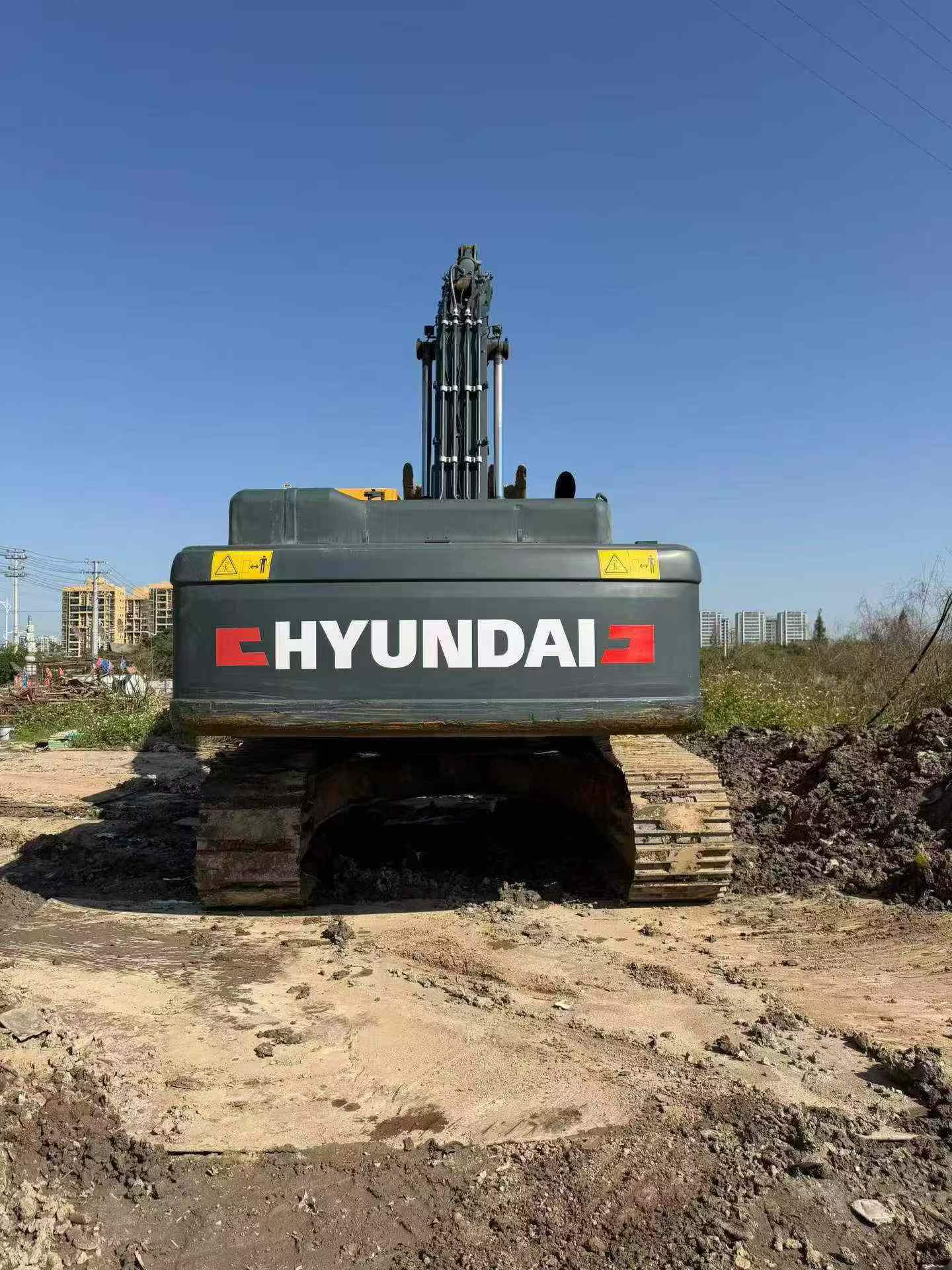 Compre Escavadeira Hyundai R350LVS Usada / 8