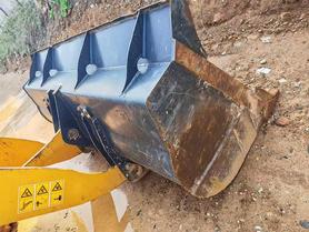 Buy LiuGong 835 Used Loader / 7 Buy LiuGong 835 Used Loader / 7