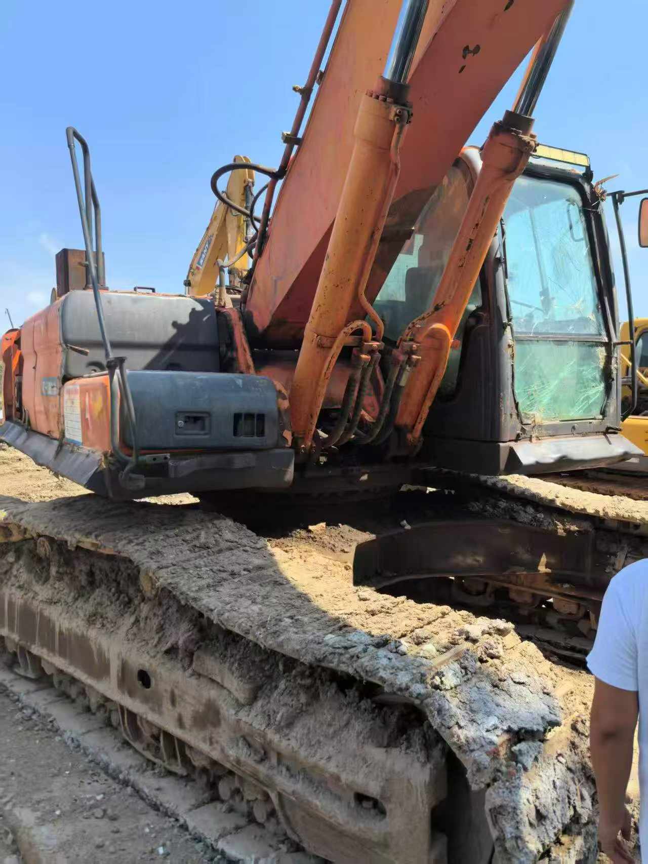 Compre Escavadeira Doosan DX380 Usada / 5 Compre Escavadeira Doosan DX380 Usada / 5