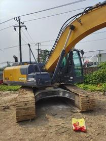 Buy XCMG XE200 Used Excavator / 5 Buy XCMG XE200 Used Excavator / 5