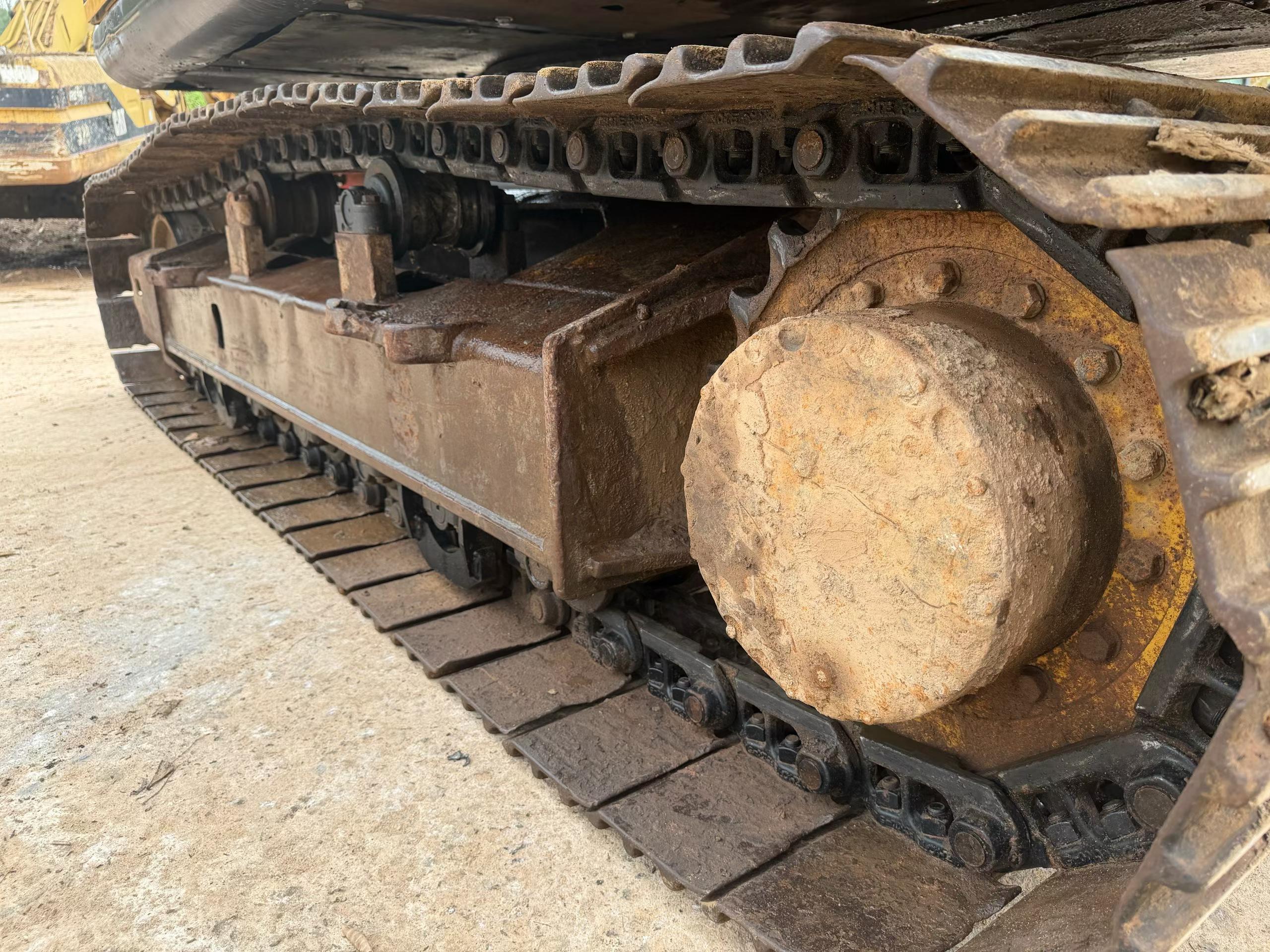 Buy Sany SY135 Used Excavator / 4 Buy Sany SY135 Used Excavator / 4