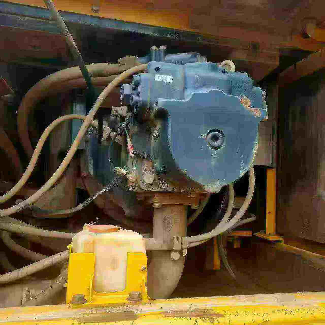 Compre Excavadora Komatsu PC460LC-8 Usada / 5 Compre Excavadora Komatsu PC460LC-8 Usada / 5