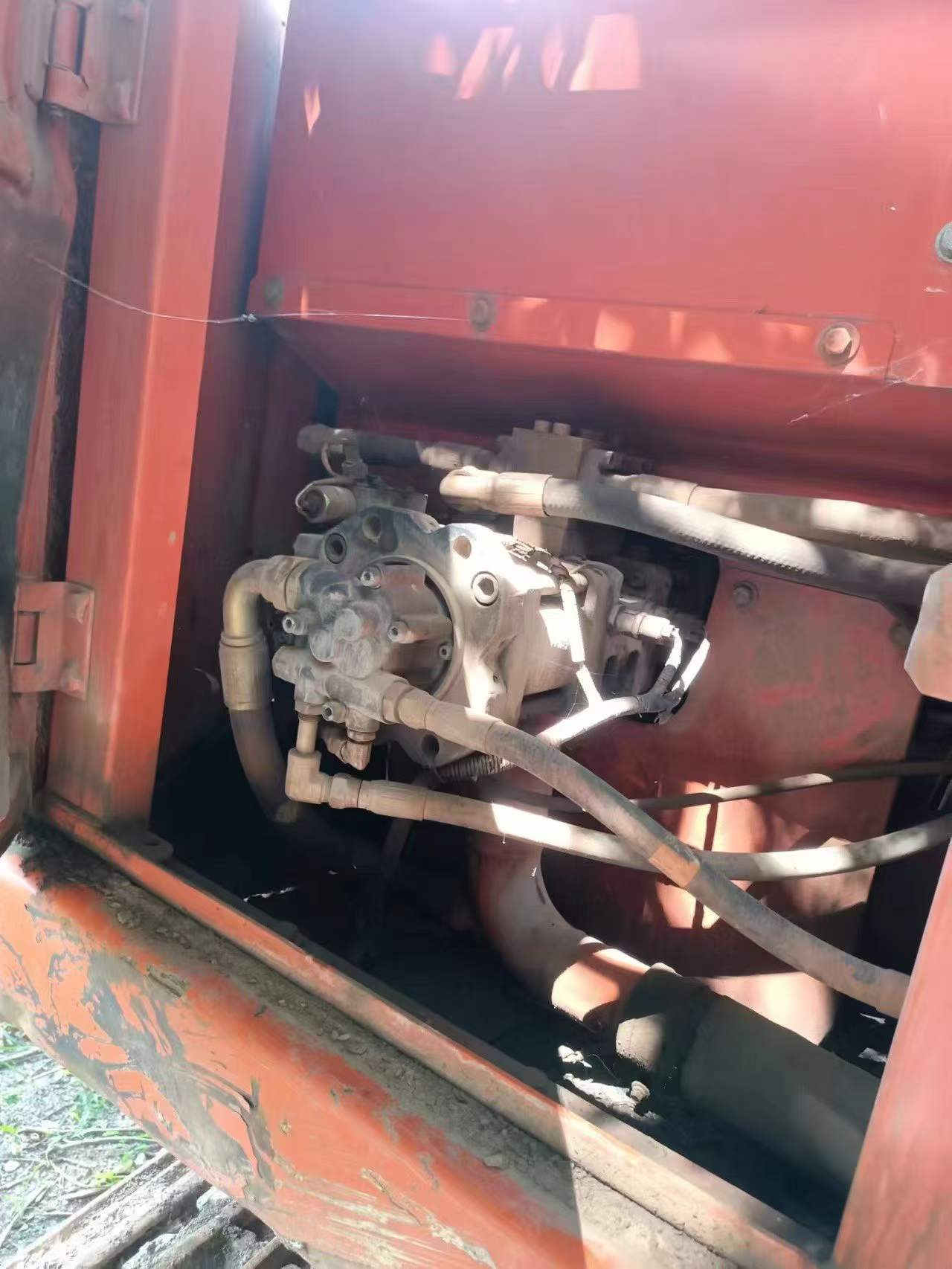 Compre Escavadeira Doosan DX15 Usada / 6 Compre Escavadeira Doosan DX15 Usada / 6