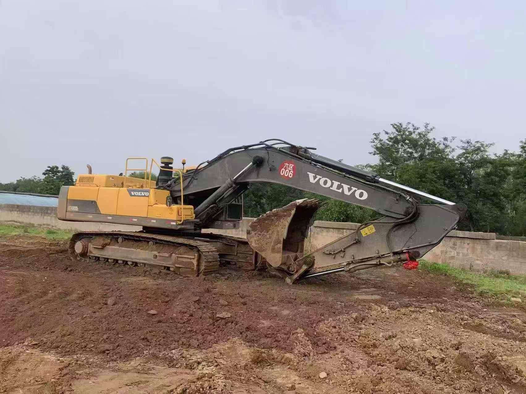 Compre Escavadeira Volvo EC480DL Usada / 4