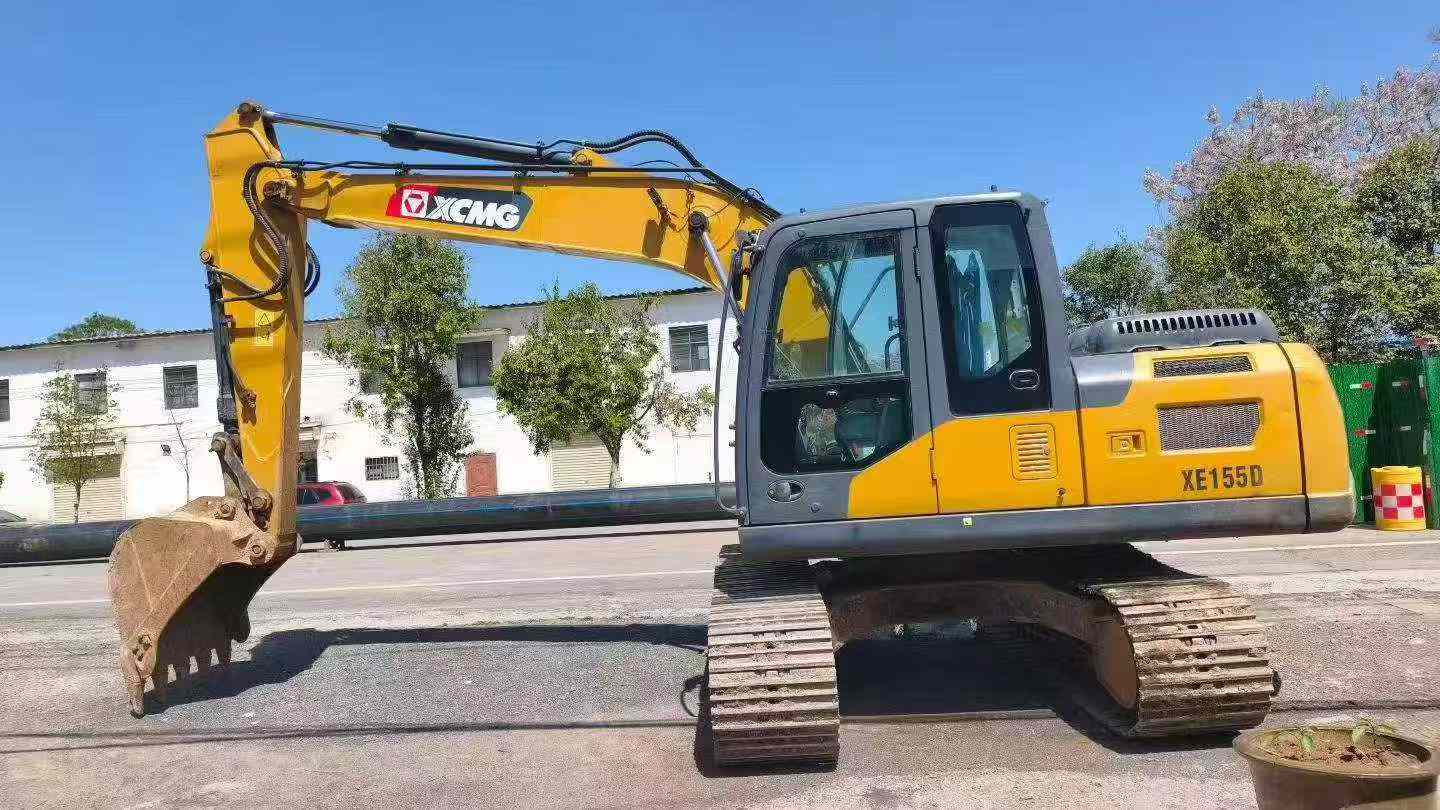 Compre Excavadora XCMG XE155D Usada / 2