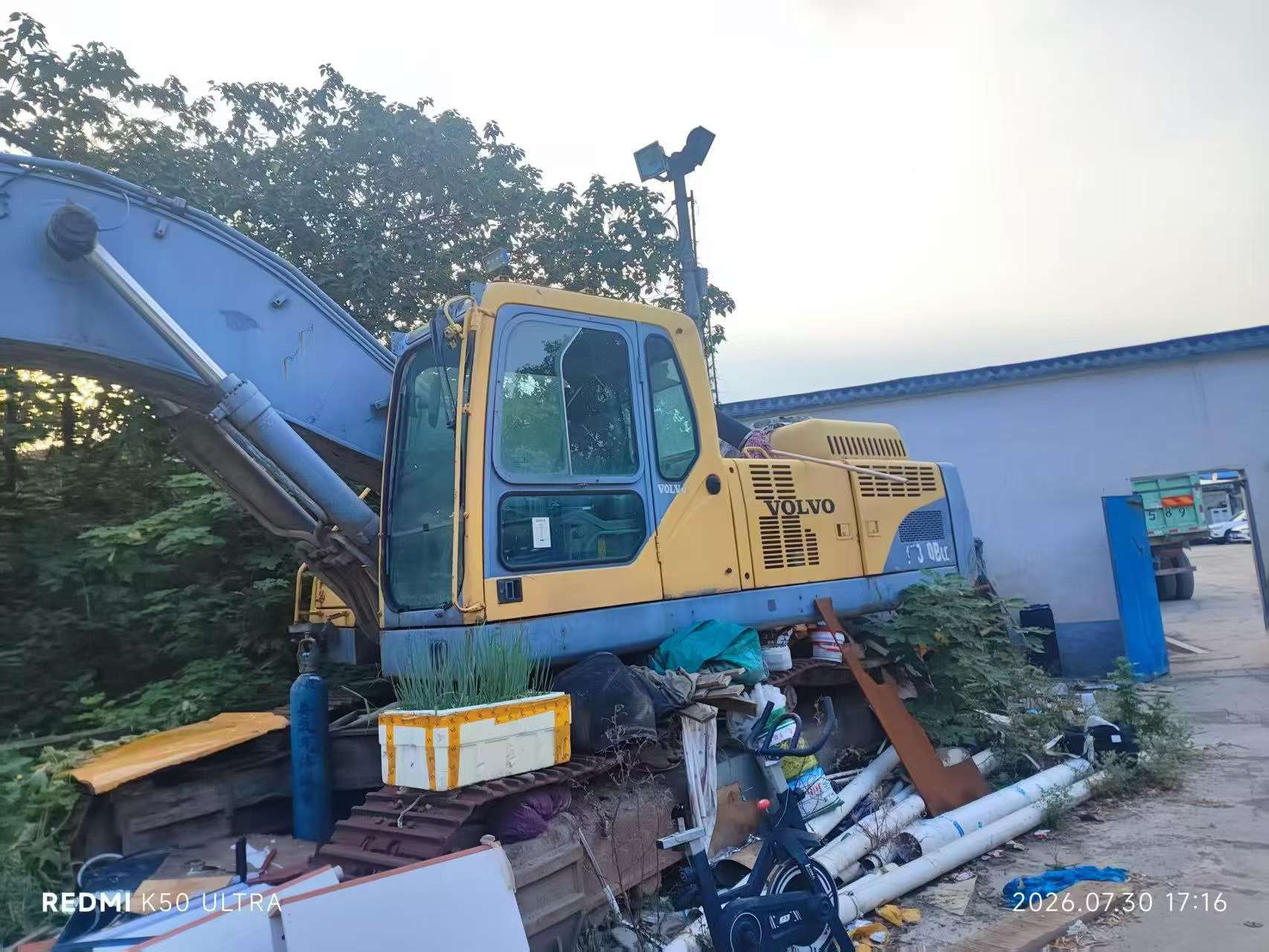 Compre Escavadeira Volvo EC360BL Usada / 2