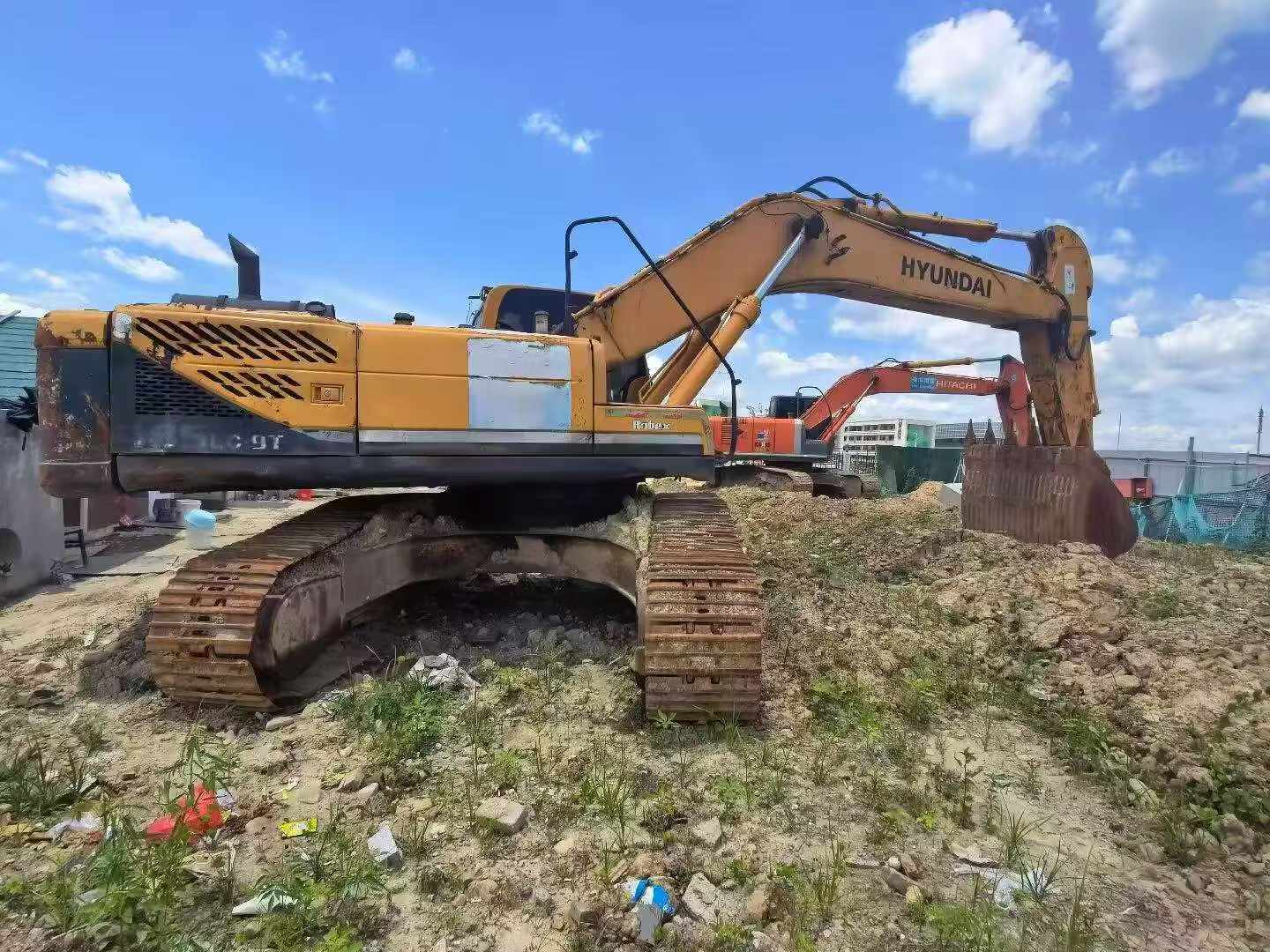 Acheter Pelle Hyundai R385LC-9 d'occasion / 2 Acheter Pelle Hyundai R385LC-9 d'occasion / 2
