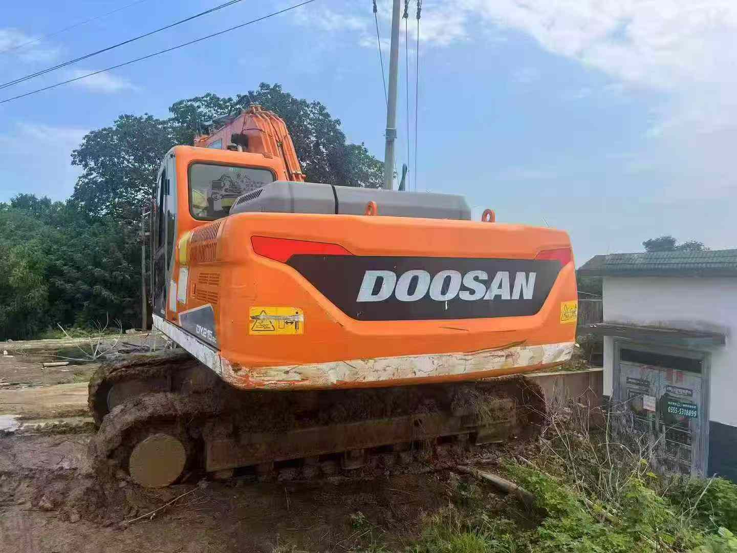 Comprar Doosan DH215-9 Usado Escavadeira