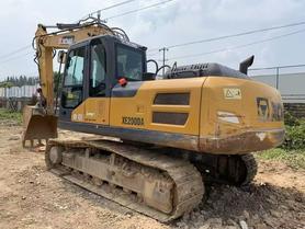 Buy XCMG XE200 Used Excavator / 2 Buy XCMG XE200 Used Excavator / 2