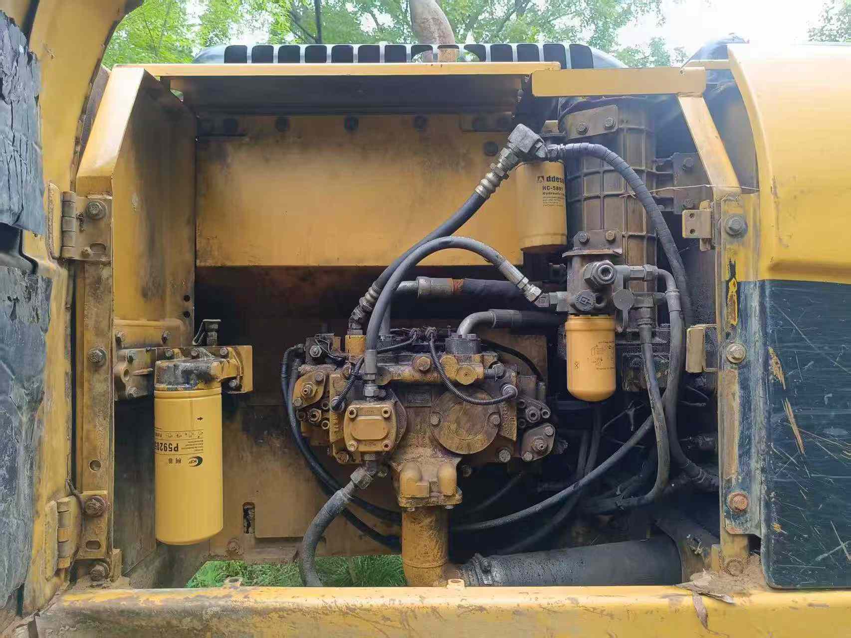 Buy Caterpillar 320D Used Excavator / 9 Buy Caterpillar 320D Used Excavator / 9