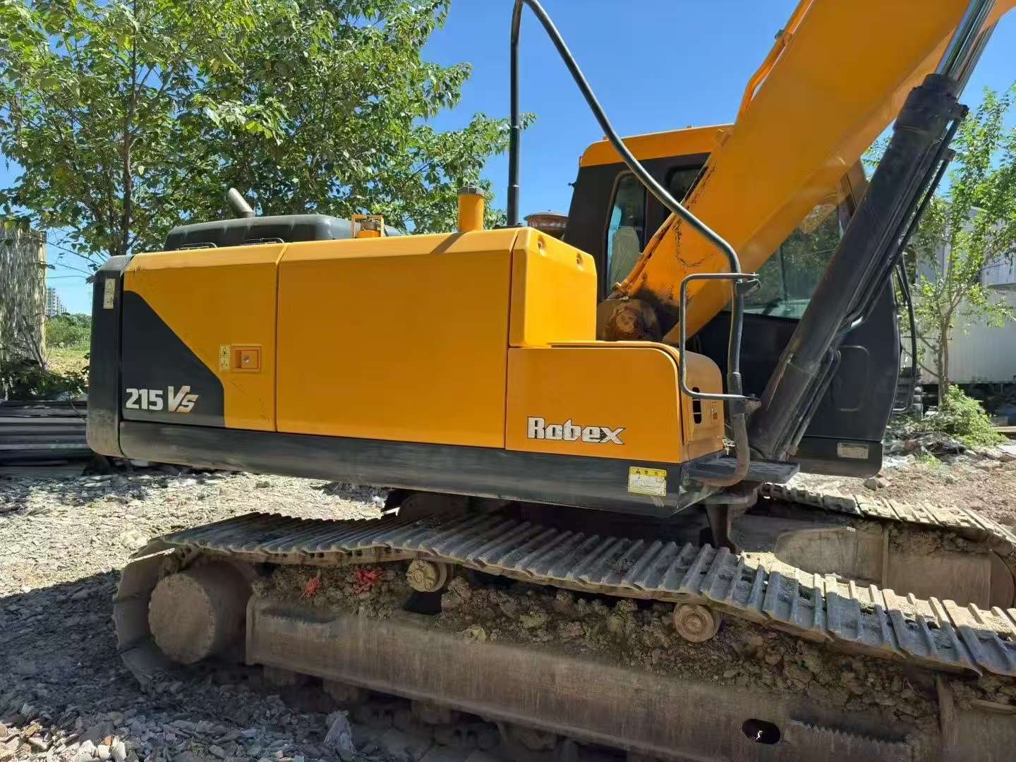 شراء حفارة Hyundai R215-7 مستعملة / 4