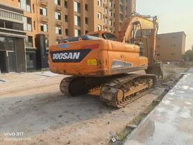 Buy Doosan DH215-9 Used Excavator / 4 Buy Doosan DH215-9 Used Excavator / 4