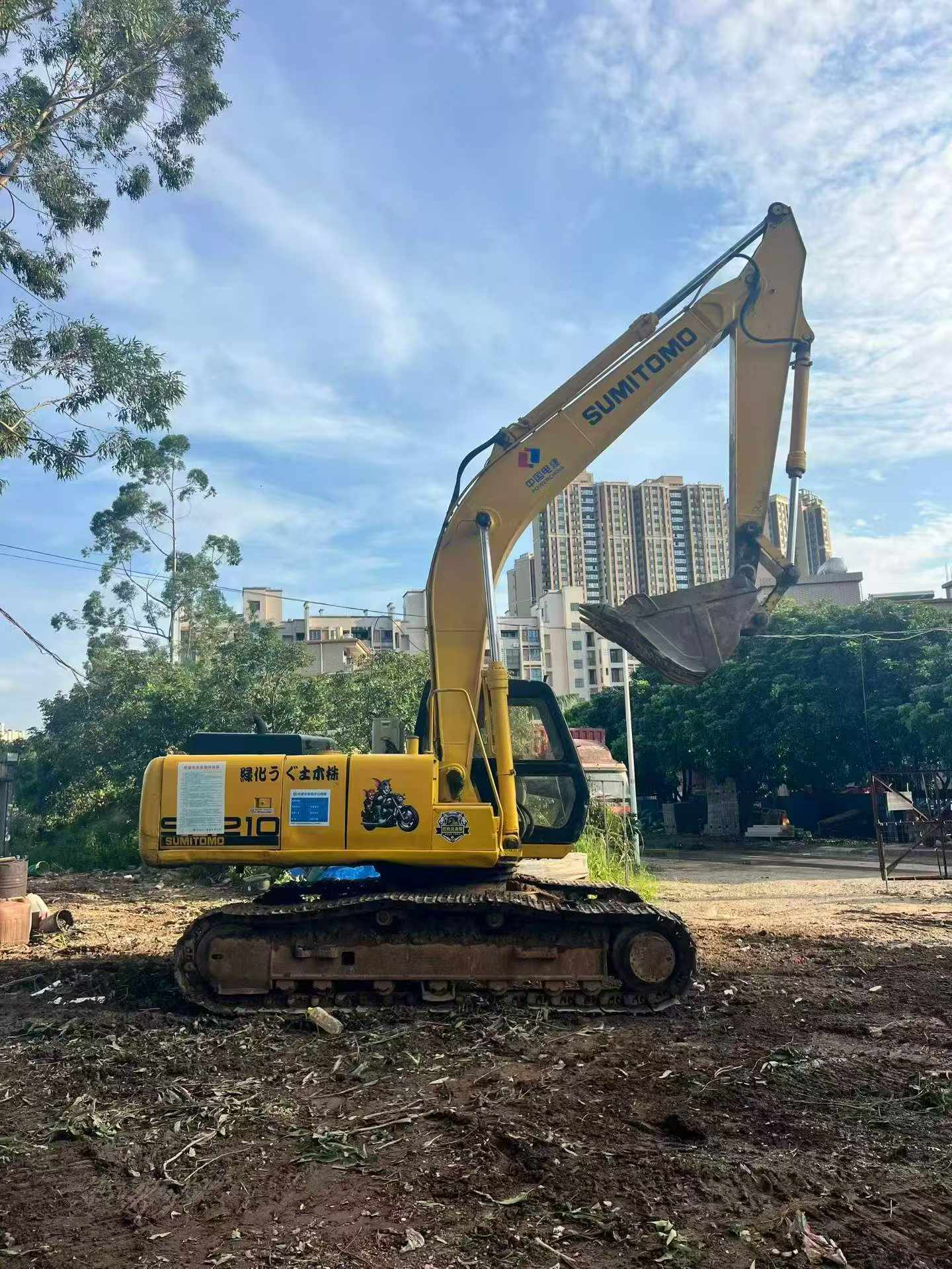 Buy Sumitomo SH200A2 Used Excavator / 2