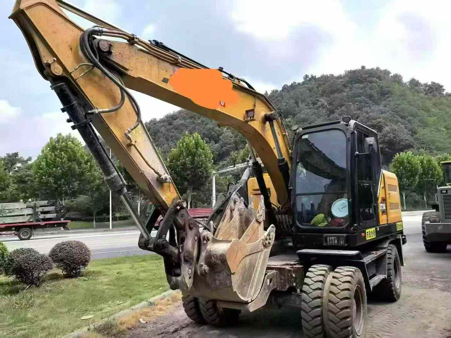 Buy Sany SY155C Used Excavator / 9 Buy Sany SY155C Used Excavator / 9