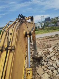 Compre Excavadora Komatsu PC200-7 Usada / 2 Compre Excavadora Komatsu PC200-7 Usada / 2