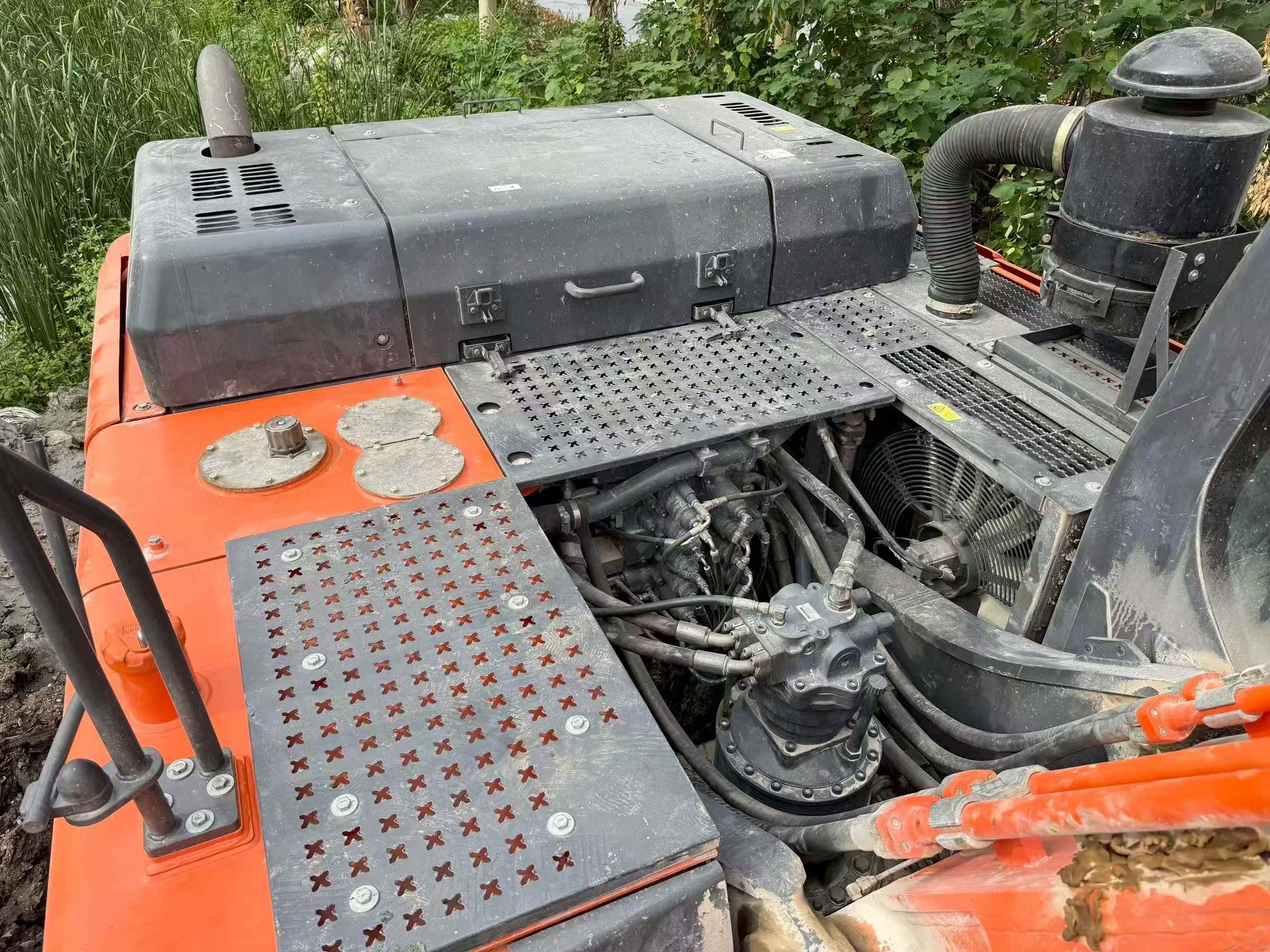 Buy Doosan DX380 Used Excavator / 3