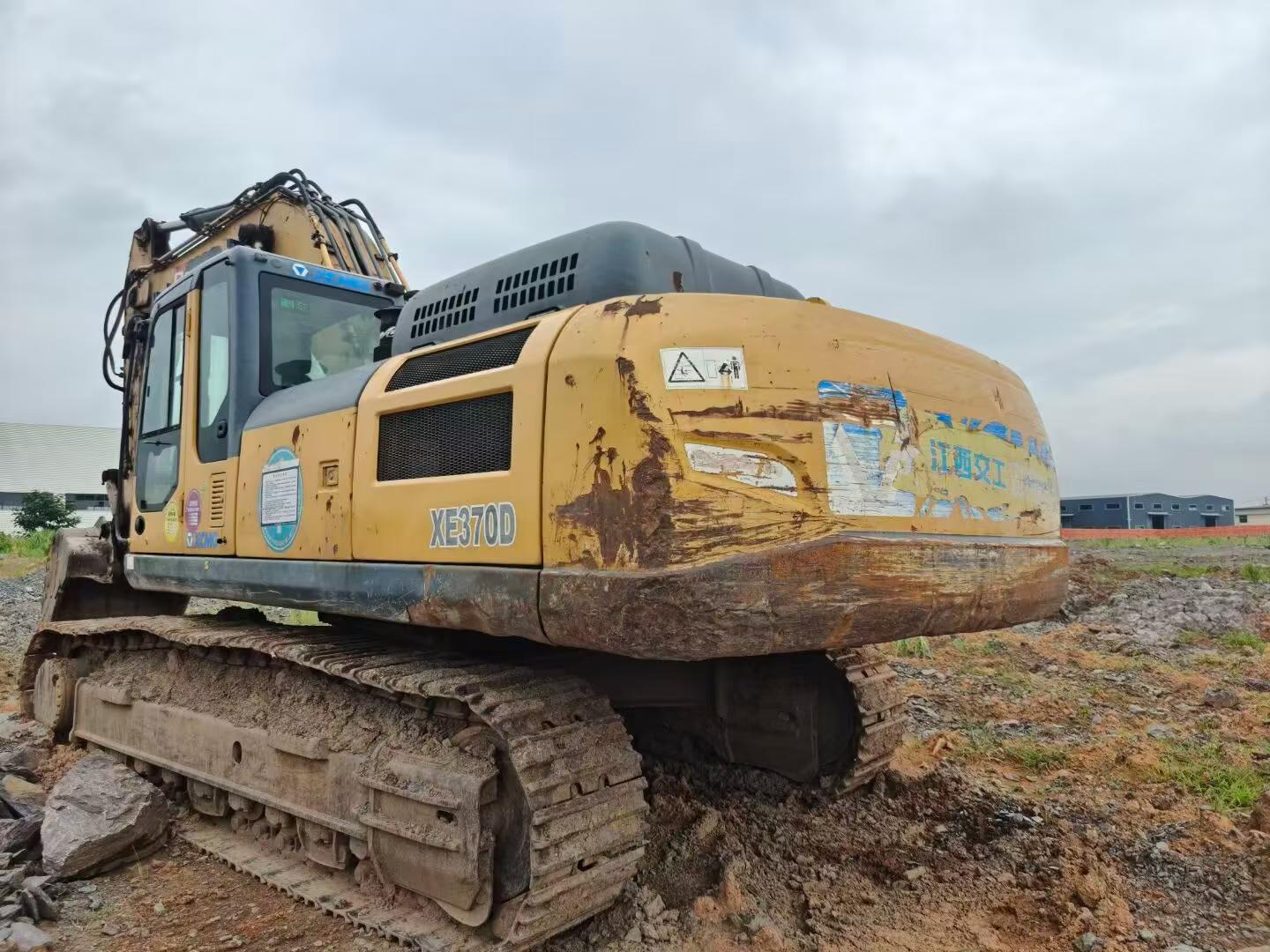 Buy XCMG XE370 Used Excavator / 8 Buy XCMG XE370 Used Excavator / 8