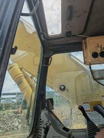 Compre Excavadora Komatsu PC200-7 Usada / 4 Compre Excavadora Komatsu PC200-7 Usada / 4