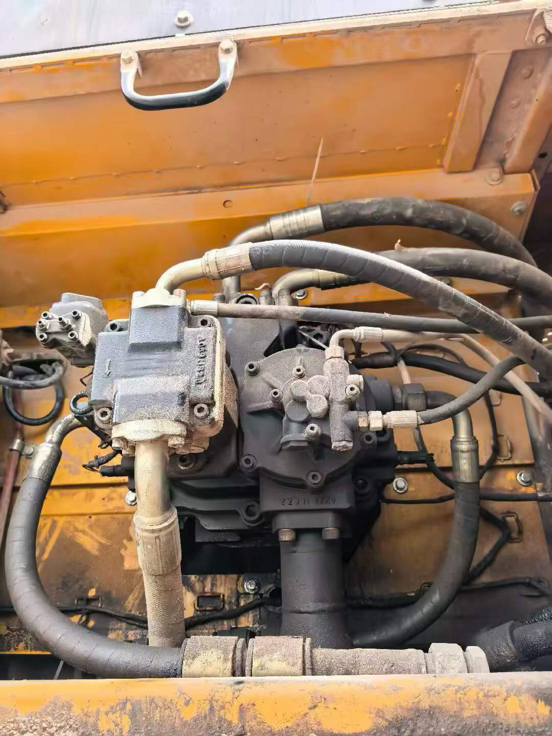 Buy Sany SY550H Used Excavator / 4