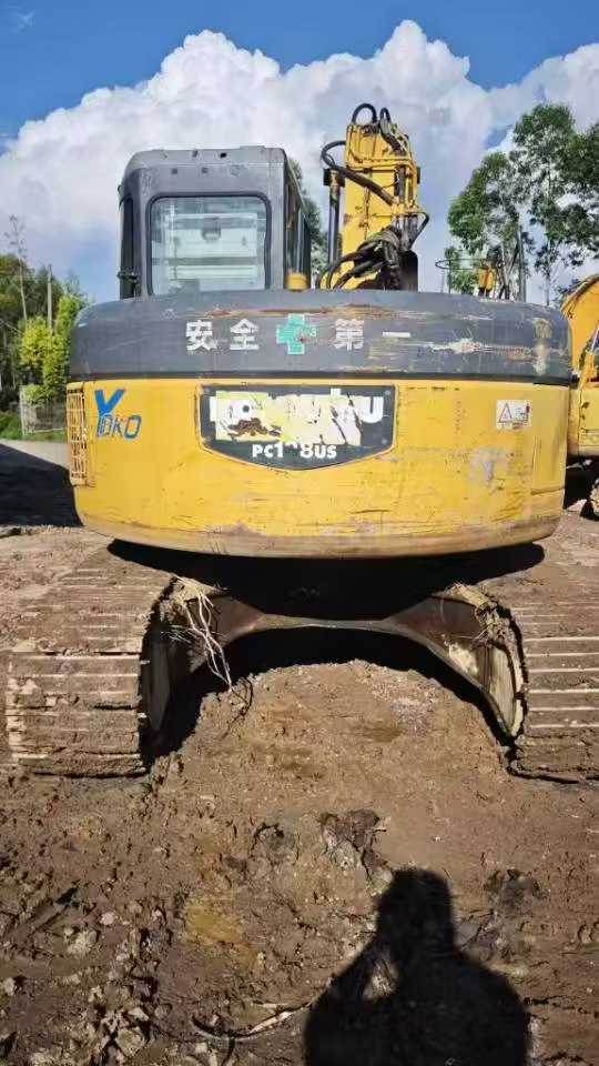 Buy Komatsu PC128US Used Excavator / 4