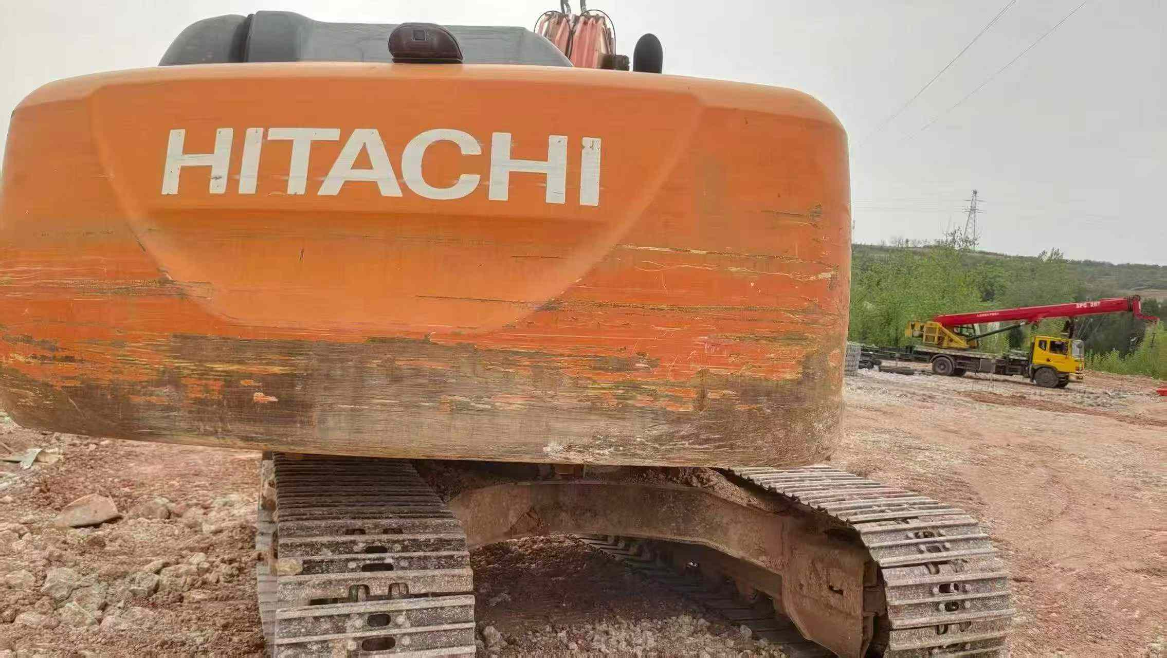 Buy Hitachi EX200-1 Used Excavator