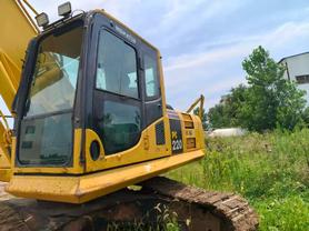 Buy Komatsu PC220-8M0 Used Excavator / 3 Buy Komatsu PC220-8M0 Used Excavator / 3