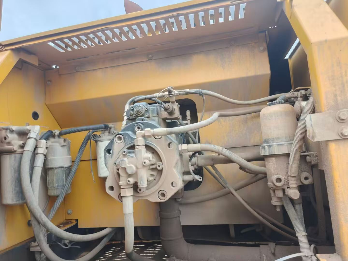 Buy XCMG XE370 Used Excavator / 7 Buy XCMG XE370 Used Excavator / 7