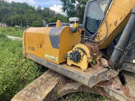 Buy XCMG XE135B Used Excavator / 4 Buy XCMG XE135B Used Excavator / 4