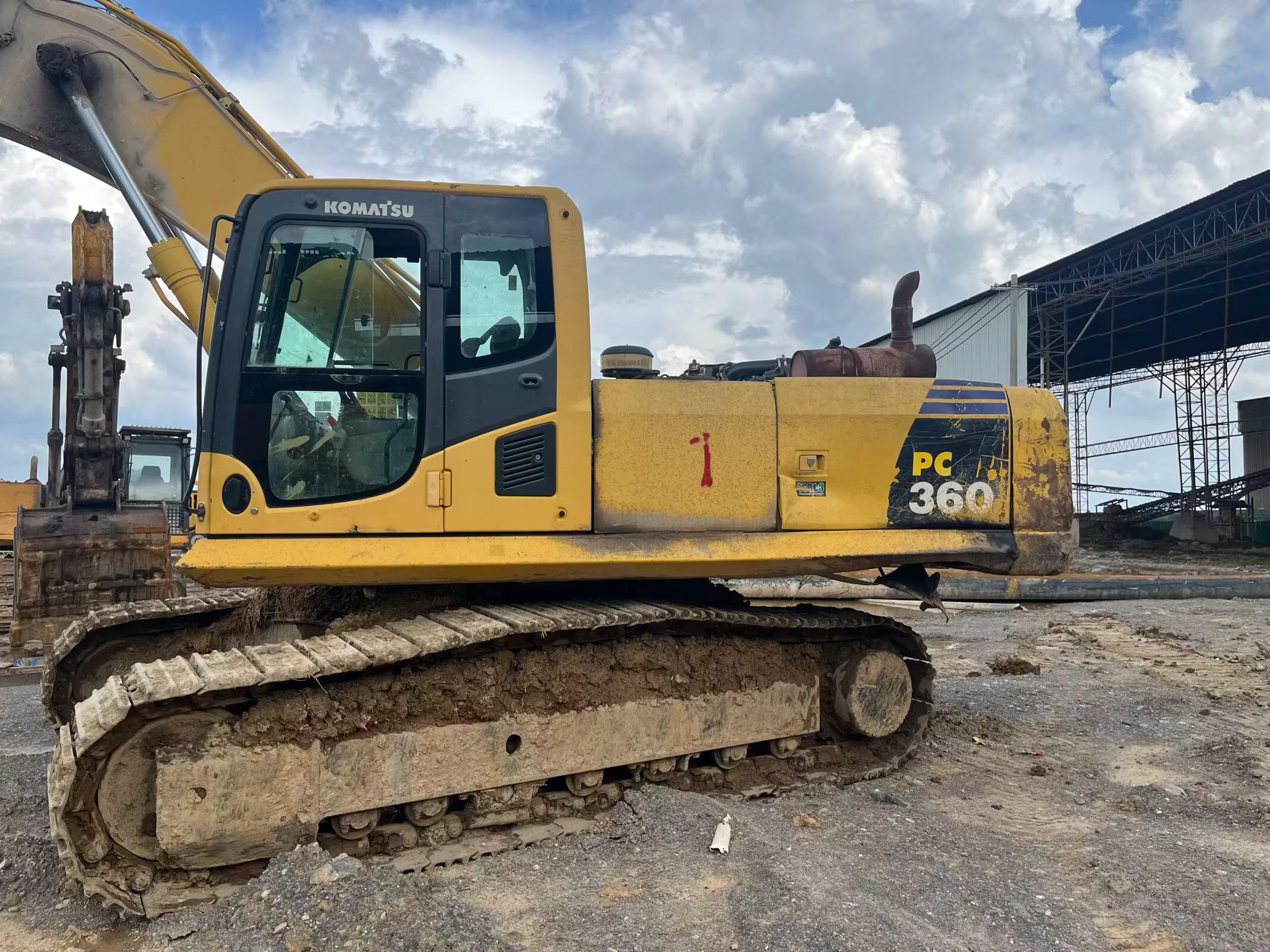 شراء Komatsu PC360-7 مستعمل حفارة