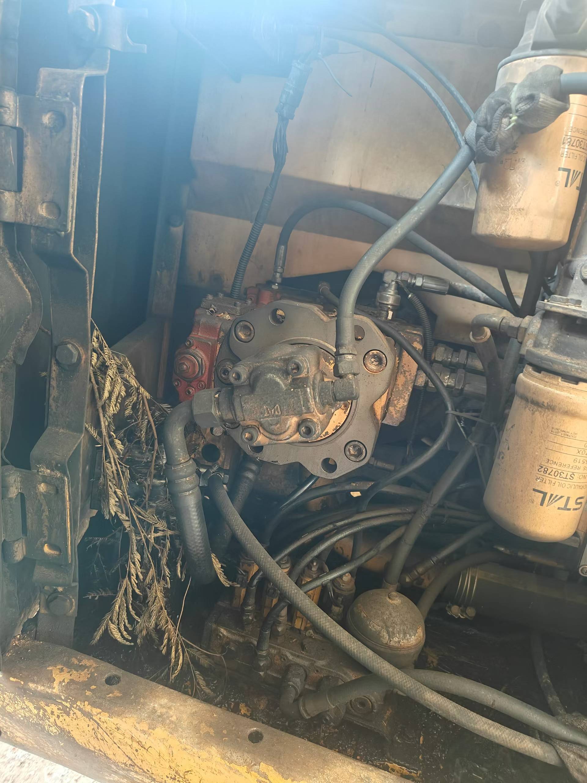 Buy Caterpillar 311B Used Excavator / 5 Buy Caterpillar 311B Used Excavator / 5