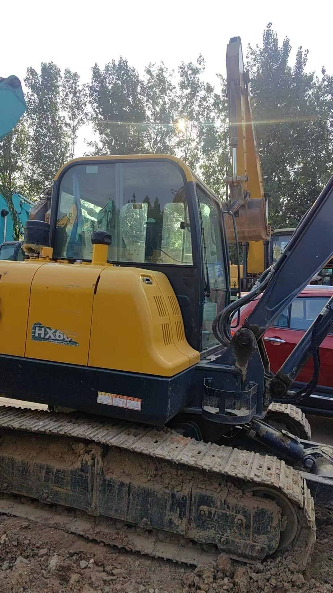 شراء حفارة Hyundai HX55 مستعملة / 5