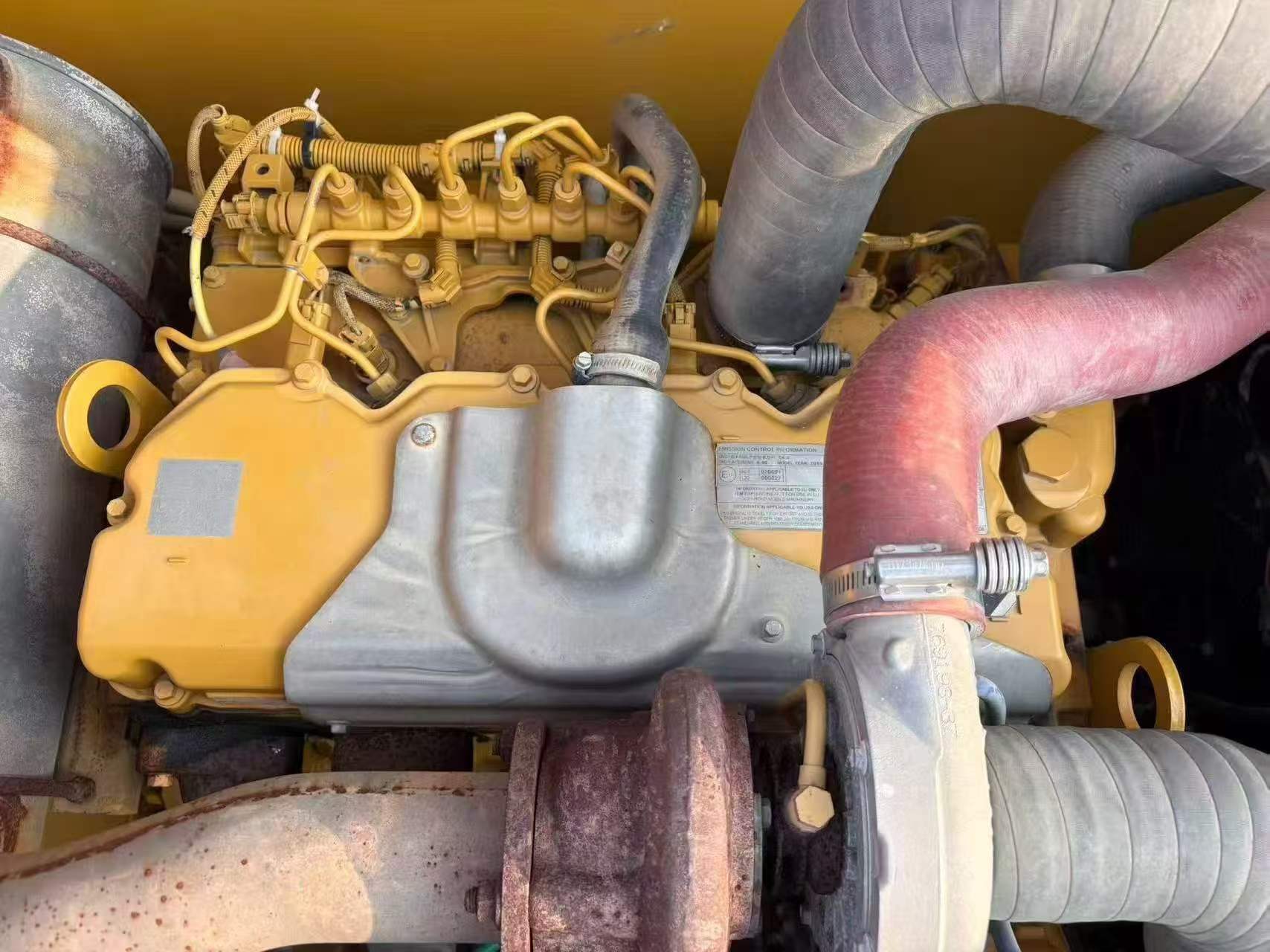 Compre Excavadora Caterpillar 320GC Usada / 5