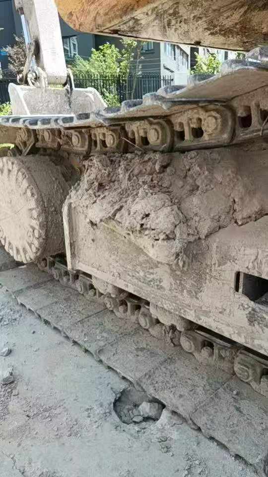 Compre Excavadora Caterpillar 320GC Usada / 2