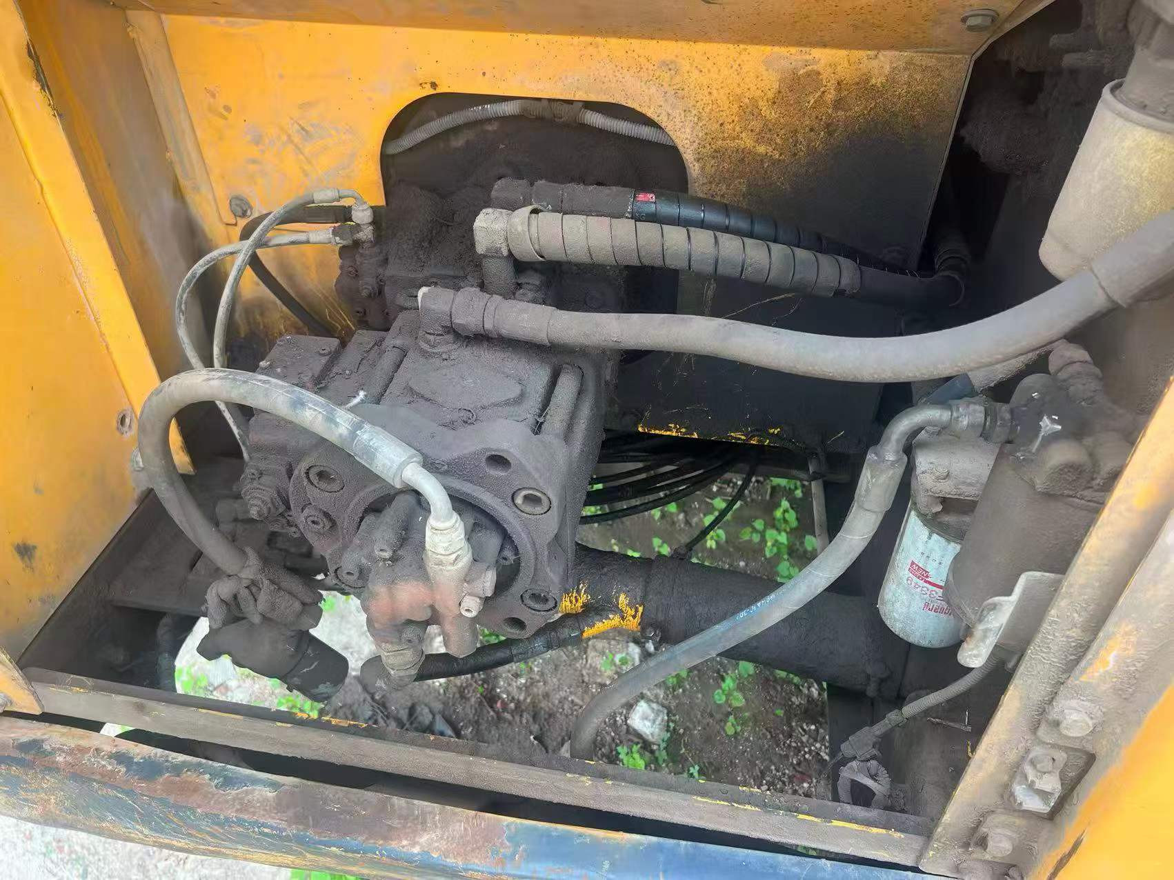 Acheter Pelle Hyundai R225-7 d'occasion / 6