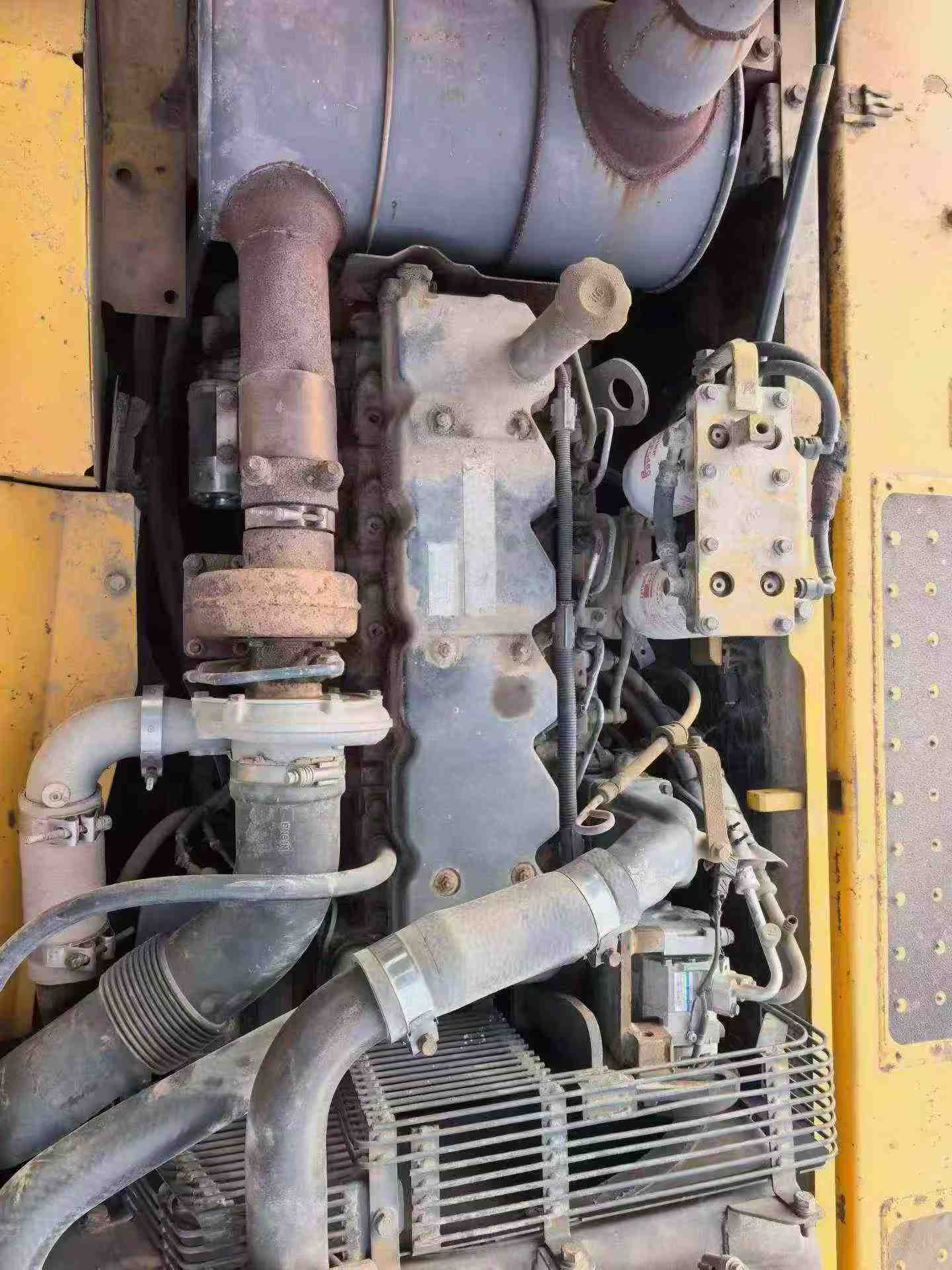 Comprar Komatsu PC210-8 Usado Excavadora