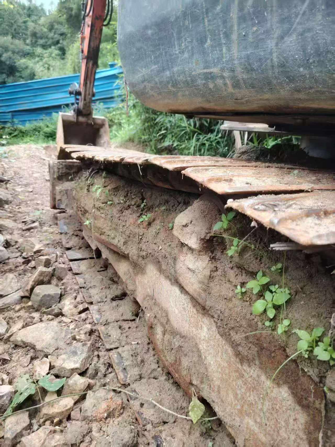 Compre Escavadeira Doosan DH60 Usada / 3 Compre Escavadeira Doosan DH60 Usada / 3