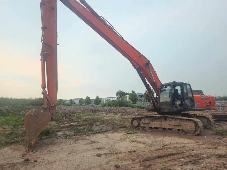 Buy Hitachi EX360-5 Used Excavator / 1