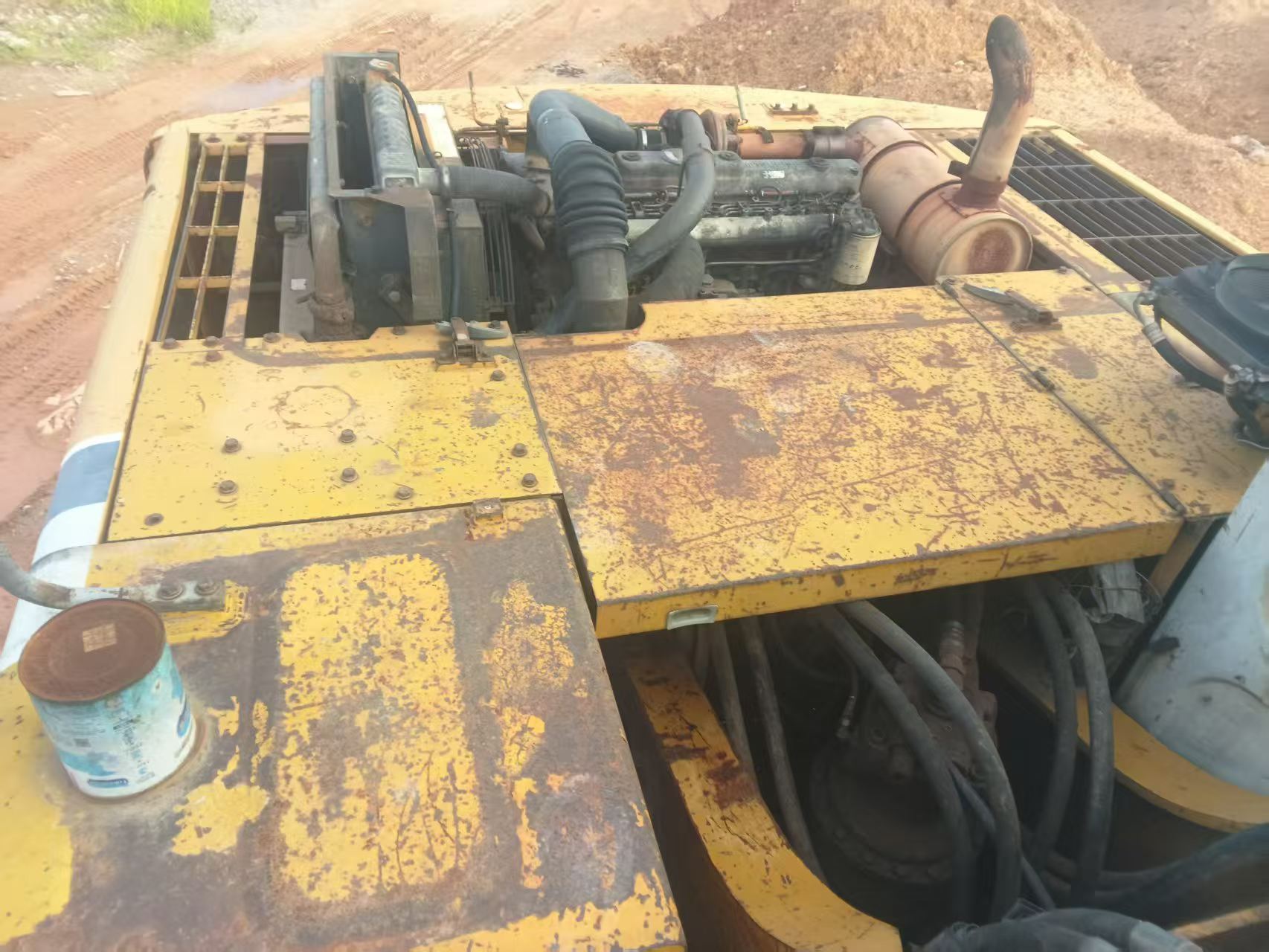 Buy Kato 820-3SP Used Excavator / 2 Buy Kato 820-3SP Used Excavator / 2