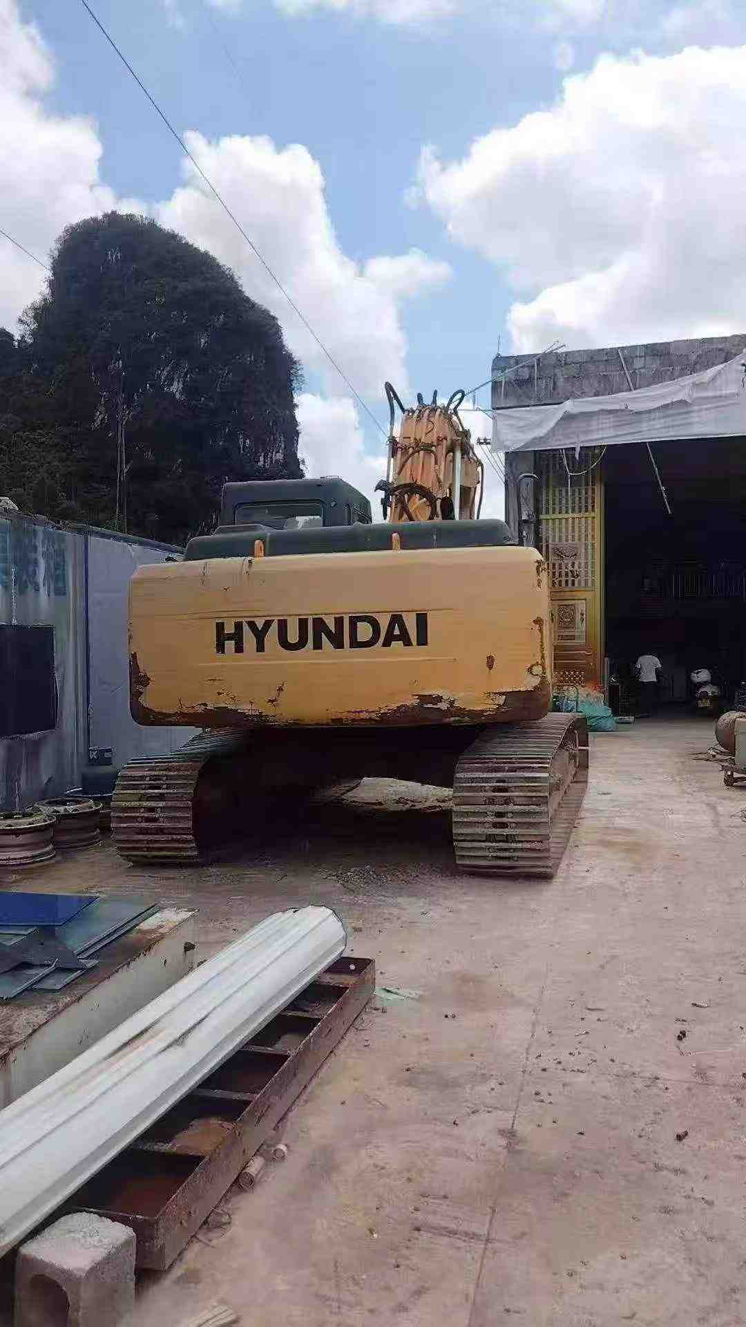 Buy Hyundai R225-7 Used Excavator / 5 Buy Hyundai R225-7 Used Excavator / 5