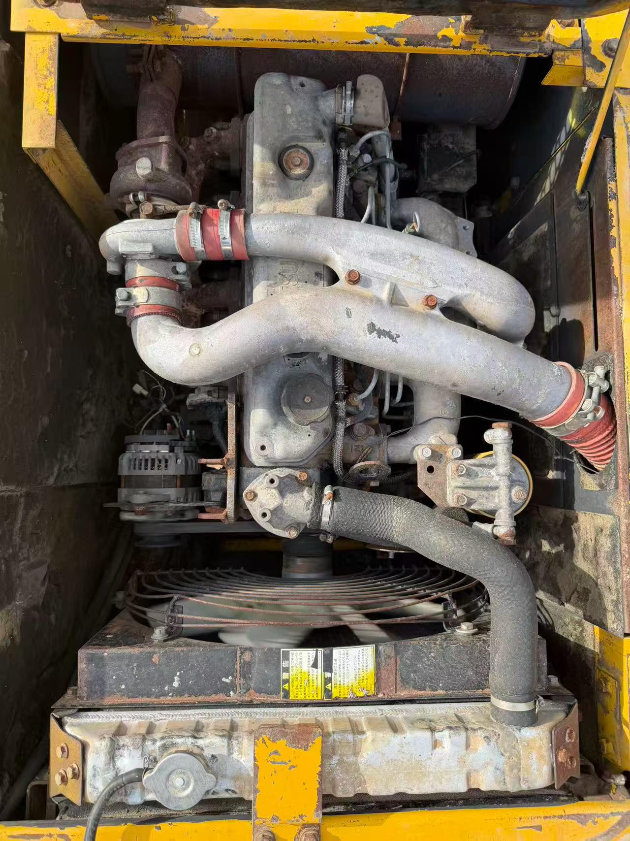 Buy Kato HD512-6 Used Excavator / 3